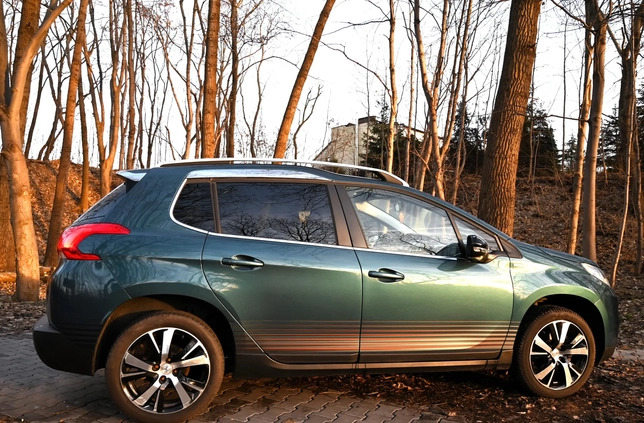 Peugeot 2008 cena 44500 przebieg: 112000, rok produkcji 2016 z Trzebinia małe 704